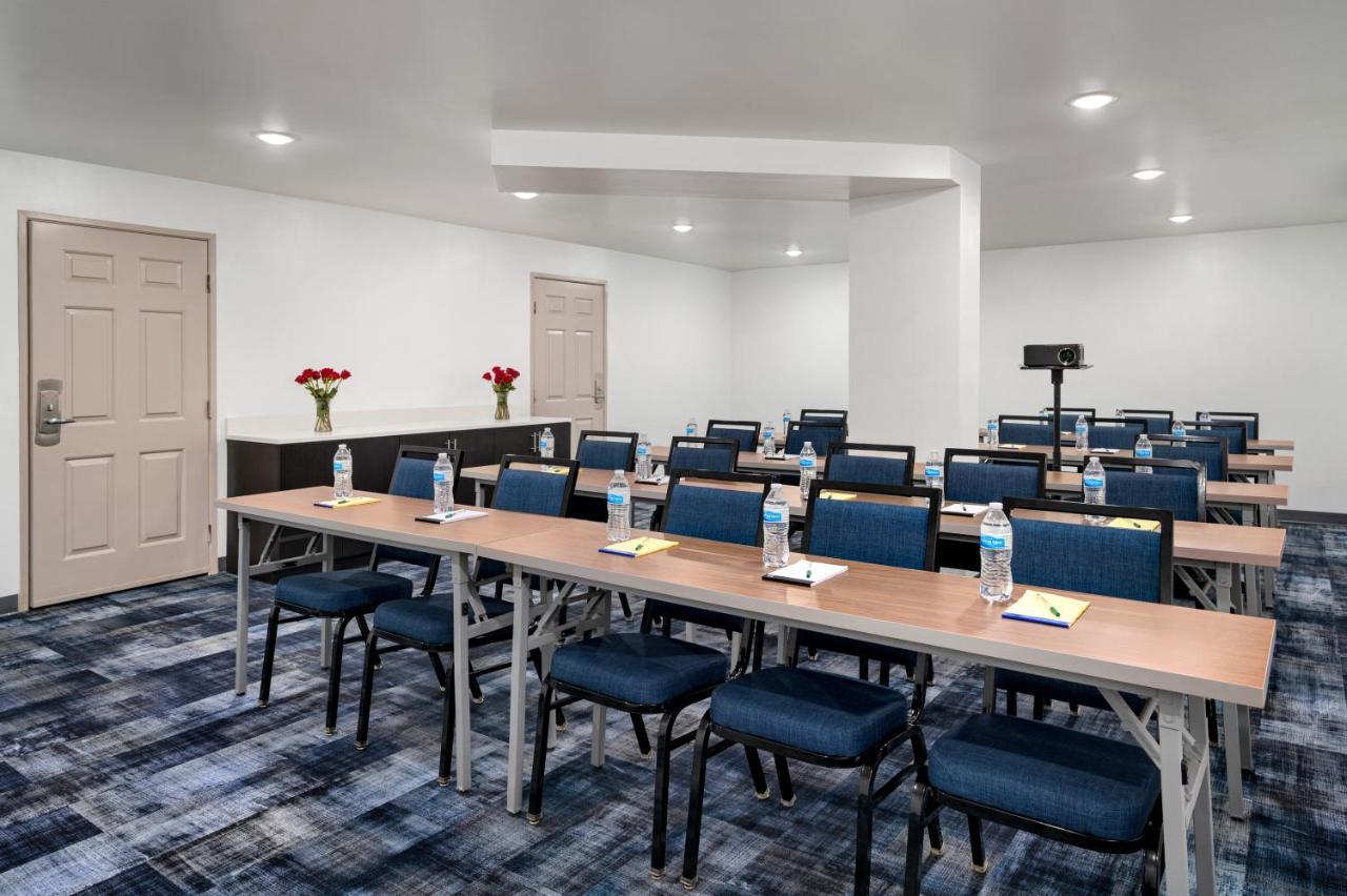 La Quinta Inn By Wyndham Columbus Airport Area Kültér fotó