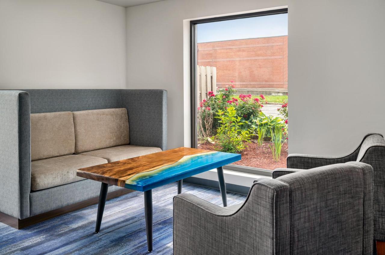 La Quinta Inn By Wyndham Columbus Airport Area Kültér fotó