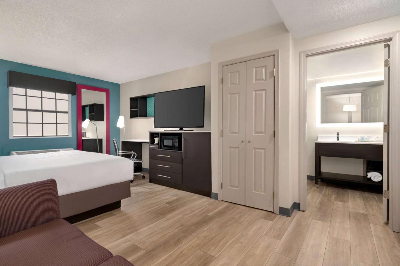 La Quinta Inn By Wyndham Columbus Airport Area Kültér fotó