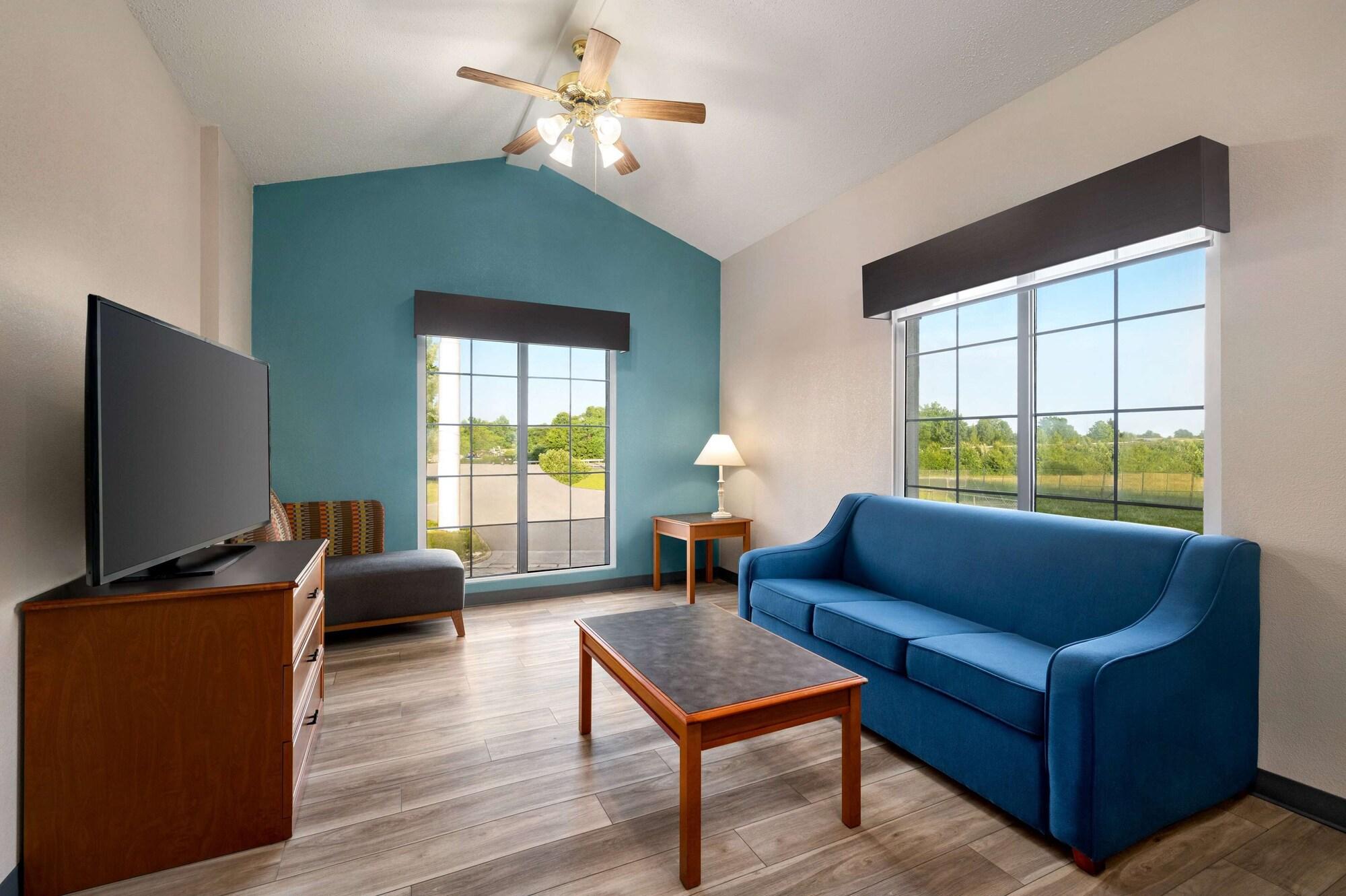 La Quinta Inn By Wyndham Columbus Airport Area Kültér fotó
